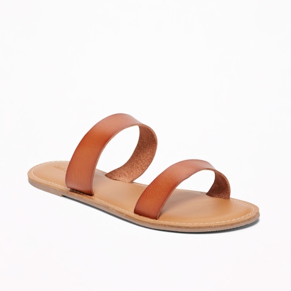 Old Navy Shoes - Old Navy double strap sandal